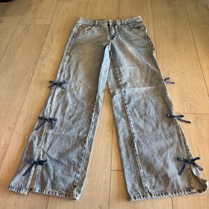 Pacsun women’s baggy Side Bow Jeans size 29 (b)